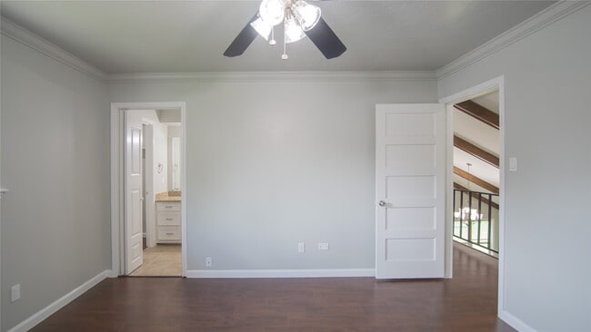 Building Photo - 3406 Deerwood Ln