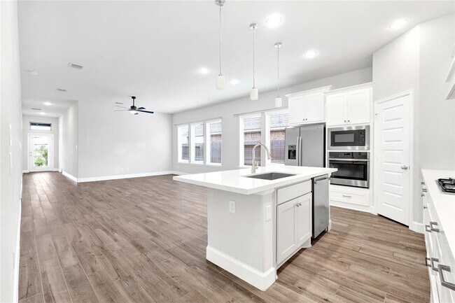 Building Photo - 2530 Alder Wood Ln