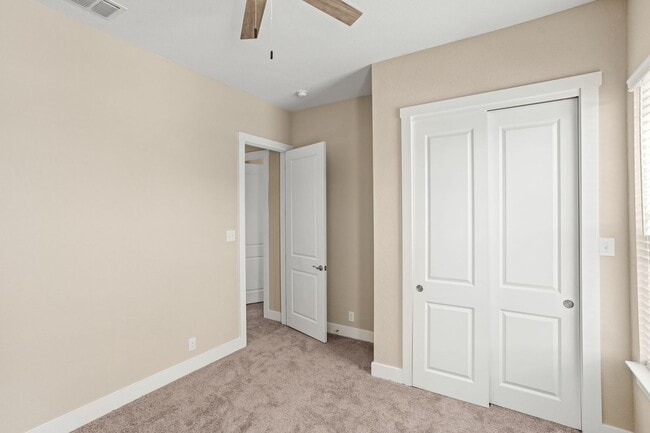 Building Photo - Brand New 3/2.5 Townhome