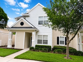 Building Photo - Upgraded 2Bedrooms/2Baths condo in a vibrant lifestyle Winter Garden community!