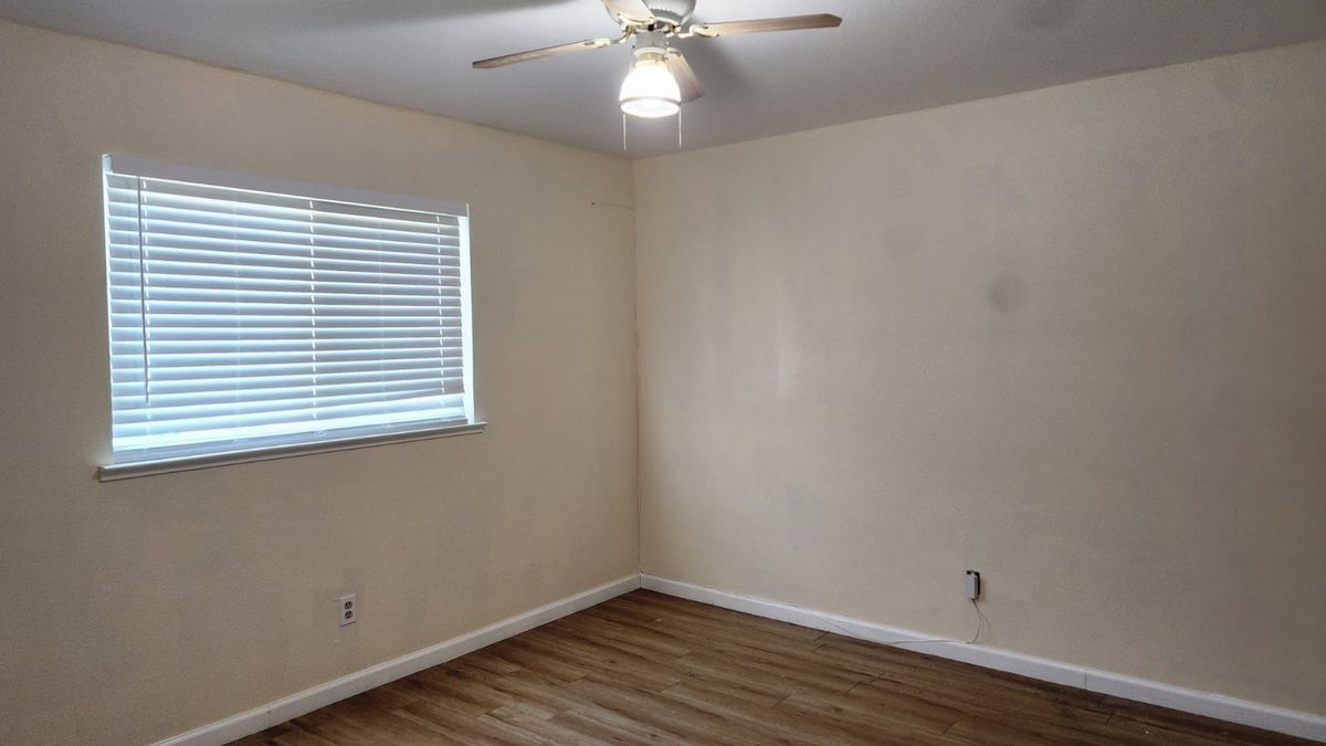 Building Photo - 1385 Wimbledon Ct