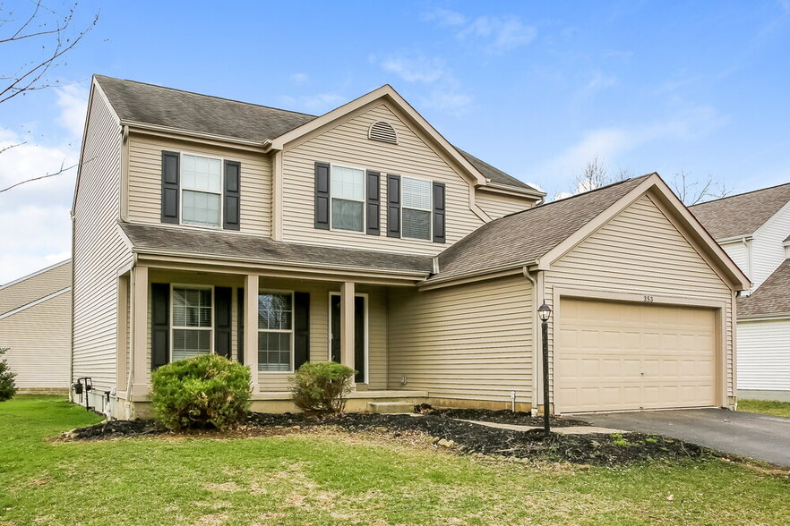 Building Photo - 353 Flat River St