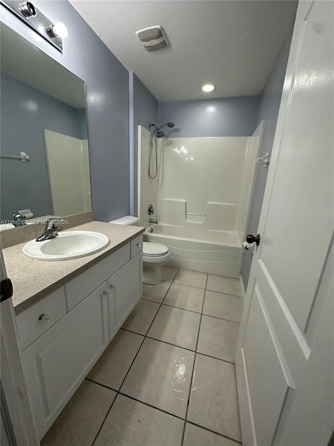 Building Photo - 507 Peerless Cir