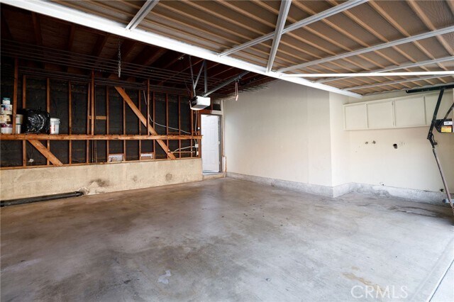 Building Photo - 28003 Ridgebrook Ct