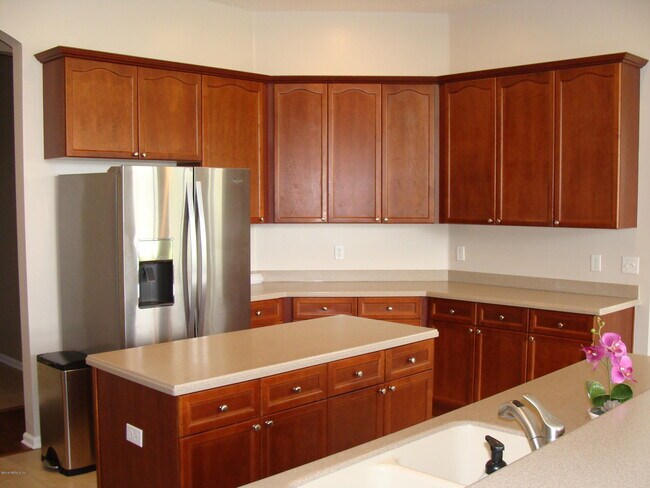 Building Photo - 2266 Cascadia Ct