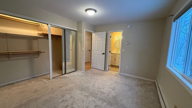 Building Photo - A spacious (4) bedroom corner lot home in Chugiak!