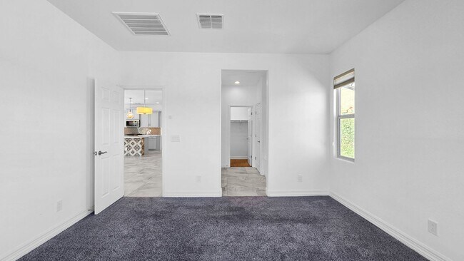 Building Photo - Gorgeous home in gated 55+ community of Canta Mia!