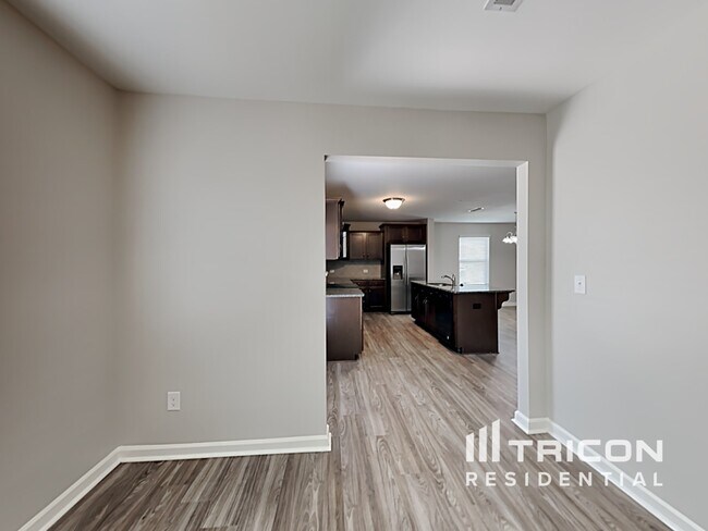 Building Photo - 845 Alta Wy