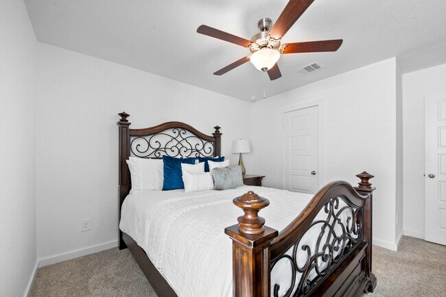 Building Photo - 1115 Sommerville Dr