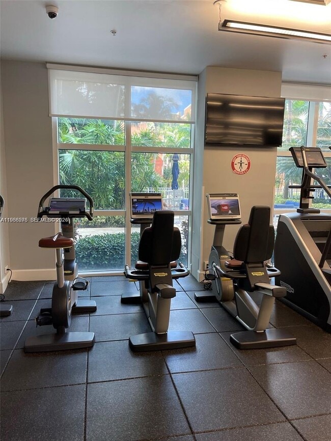 Building Photo - 2001 S Biscayne Blvd