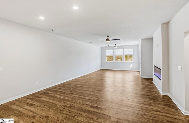 Building Photo - 148 Herrick Pl