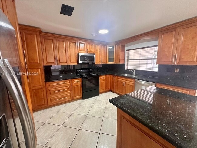 Building Photo - 8950 NW 189th Terrace