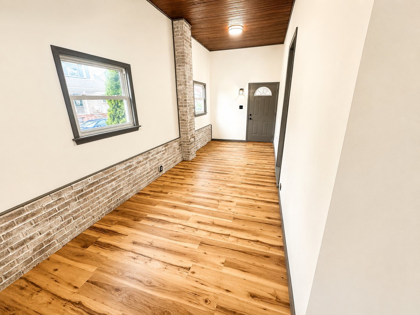 Building Photo - 946 29th St