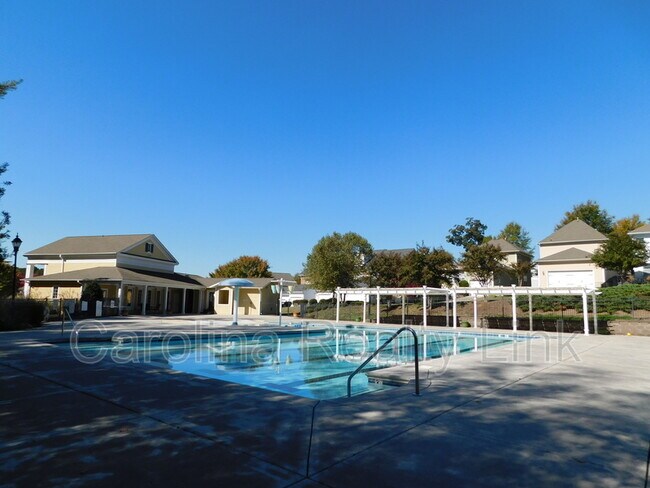 Building Photo - 1244 Assembly St