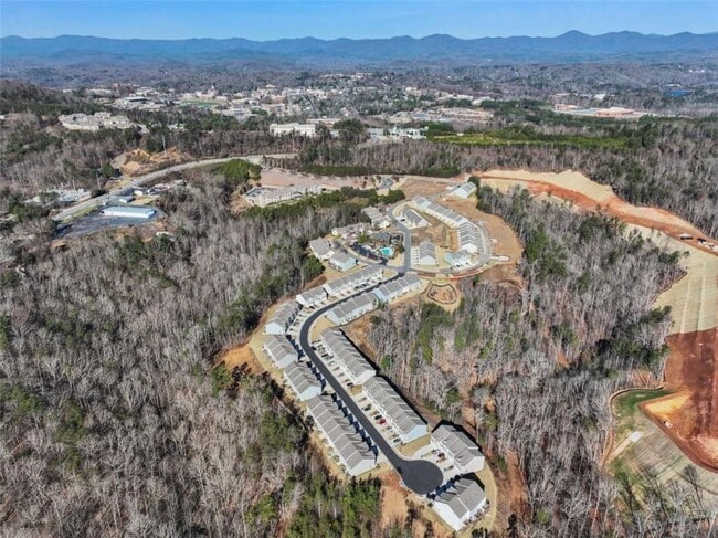 Building Photo - 17 Rustin Rdg