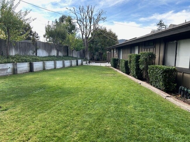 Building Photo - NEW PRICE – Move-In Ready Home with Expansive Yard & RV Parking