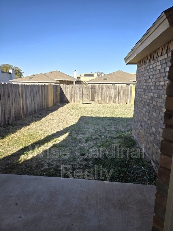 Building Photo - 5120 Aberdeen Ave