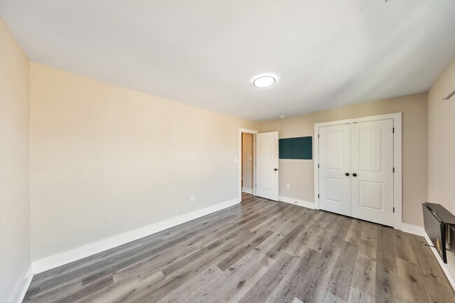 Building Photo - 336 Nobleman Way
