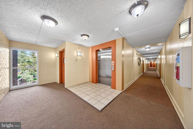 Building Photo - 60 S Van Dorn St