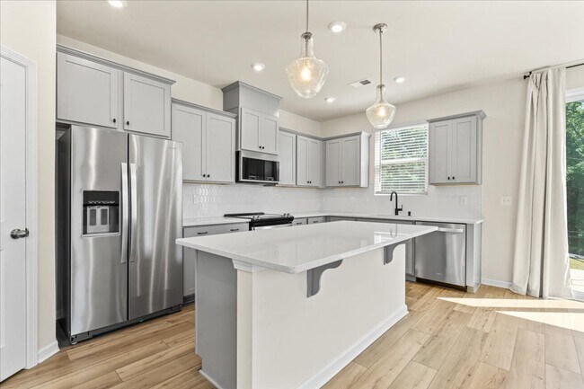 Building Photo - 4529-1 Iron Oak Ln