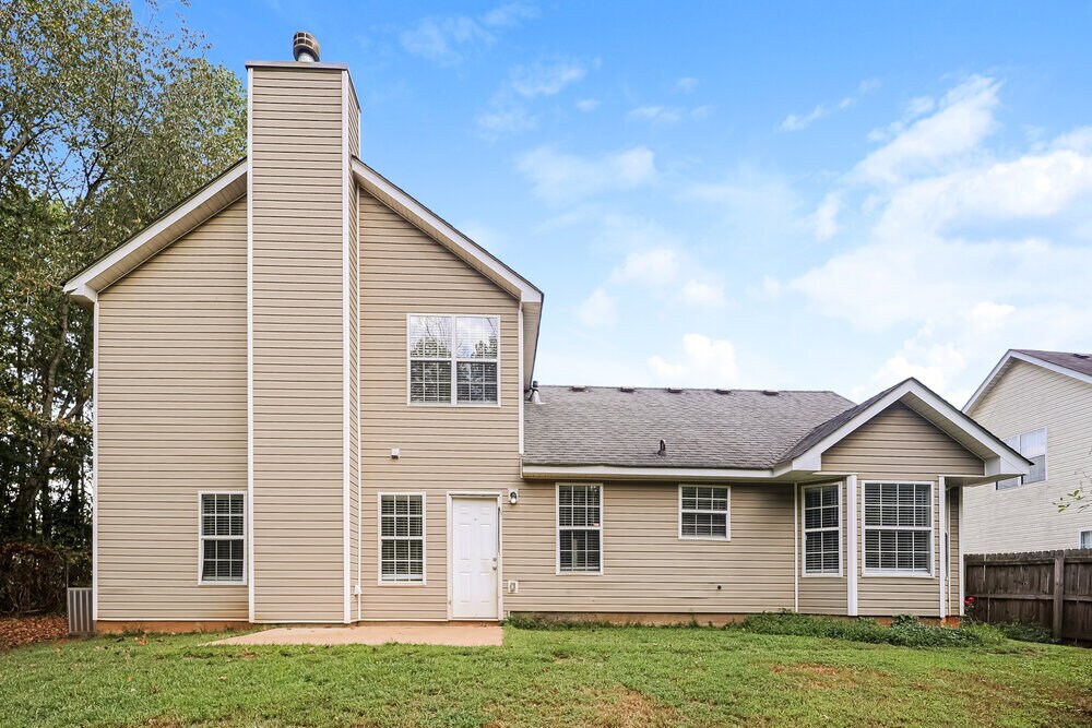 Building Photo - 426 Pecan Wood Cir