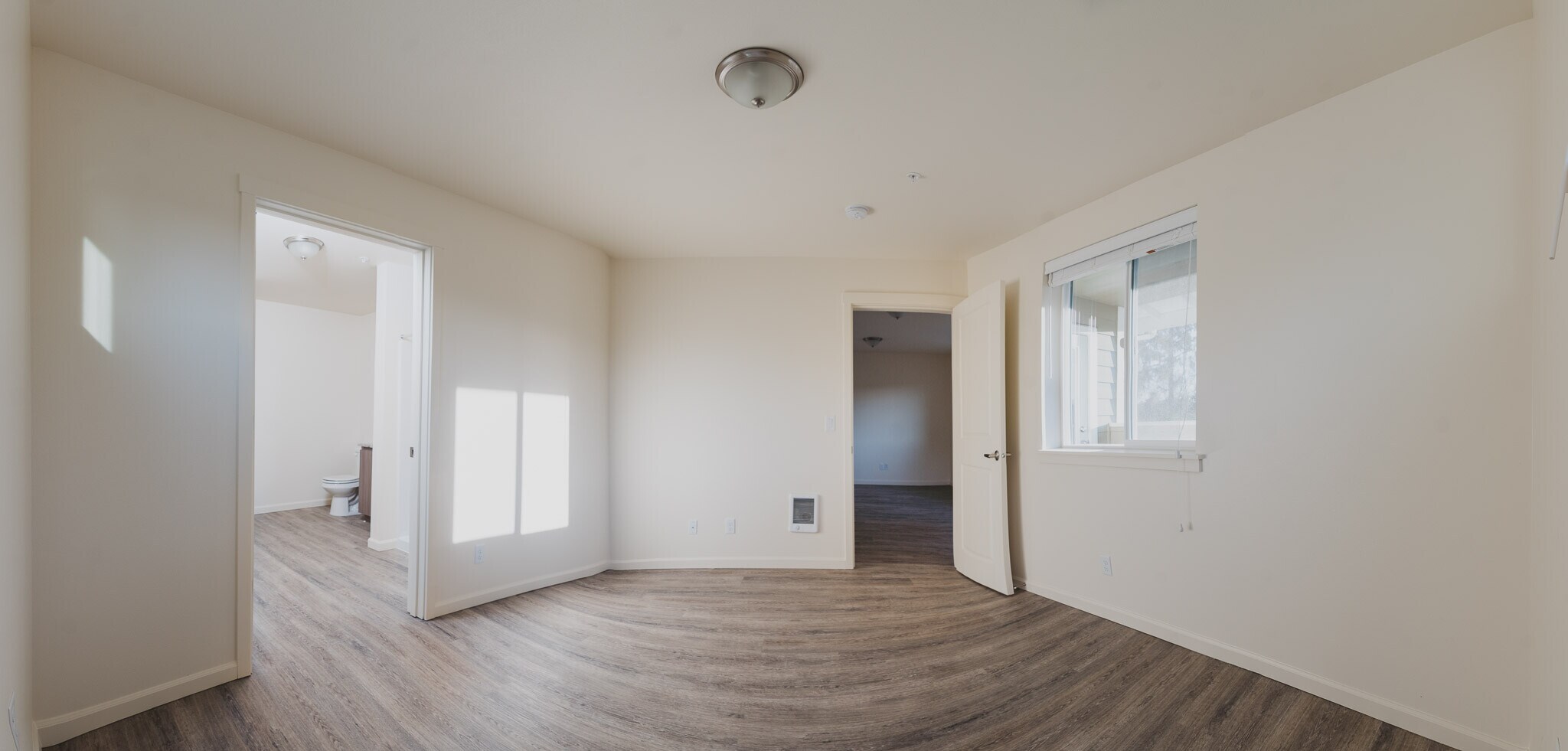 Building Photo - 3031 NE West Devils Lake Rd