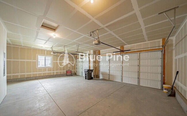 Building Photo - 184 Galena Smt