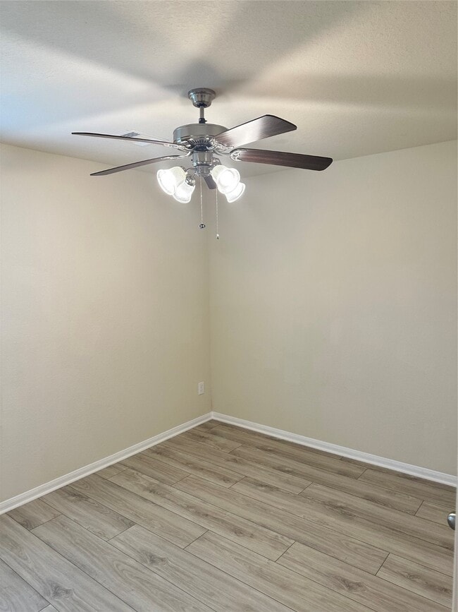 Building Photo - 2630 Zephyr Ln