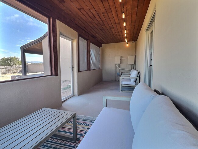 Building Photo - 46 Cattle Dr