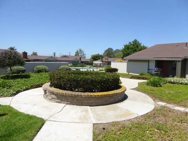 Building Photo - 351 Los Arbolitos Blvd