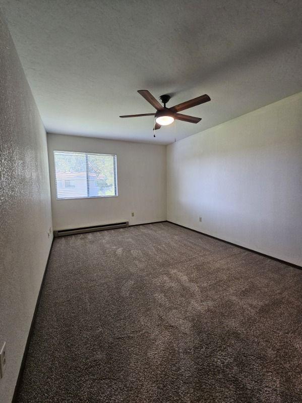 Building Photo - 3 bedroom in Billings MT 59102