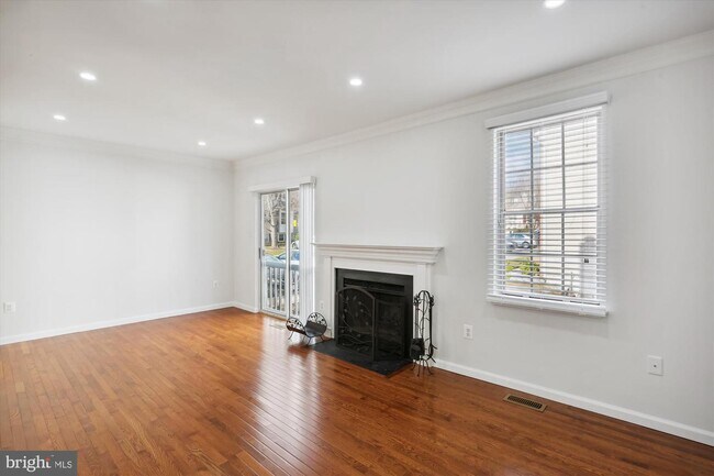 Building Photo - 13029 Cherry Bend Terrace