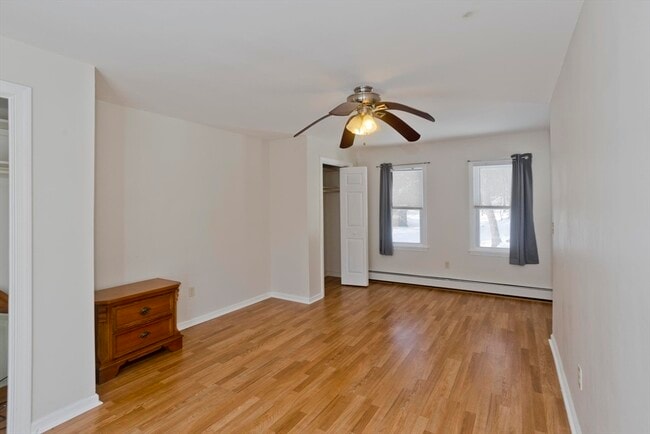 Building Photo - 159 N Monson Rd