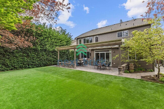 Building Photo - Spacious 4-Bed, 4-Bath Retreat in Sammamish – 3300 Sq Ft of Comfort and Style!