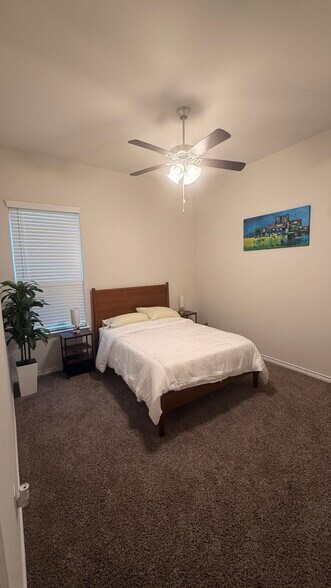 Building Photo - 5429 Bon Fire Dr