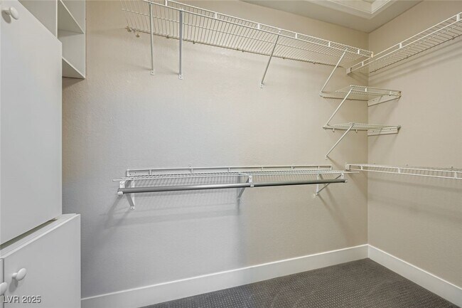 Building Photo - 9045 Firebird Dr