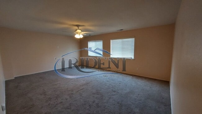 Building Photo - This is a large 4 bedroom, 3 bath SOLAR house with a bonus room upstairs