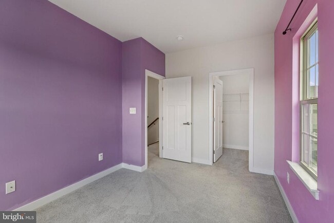 Building Photo - 2138 Hemlock Bay Rd