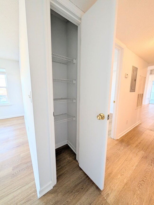 Building Photo - 3BR / 2BA Condo for Rent – Southbridge (Water View)