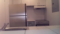 Building Photo - 11 Follen St