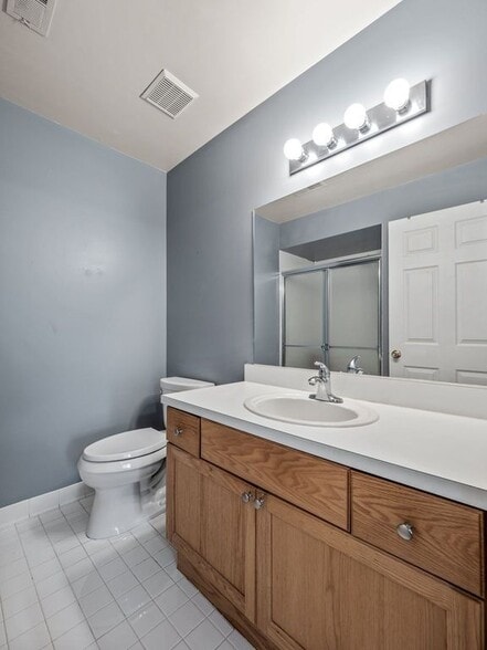 Building Photo - 44975 Marigold Dr