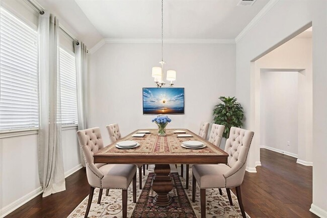 Building Photo - 2244 Hilltop Climb Dr