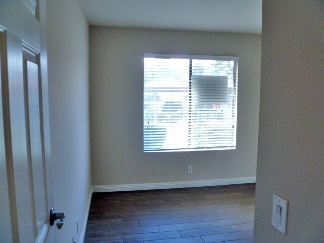 Building Photo - Palm Lake Villas Condo #130