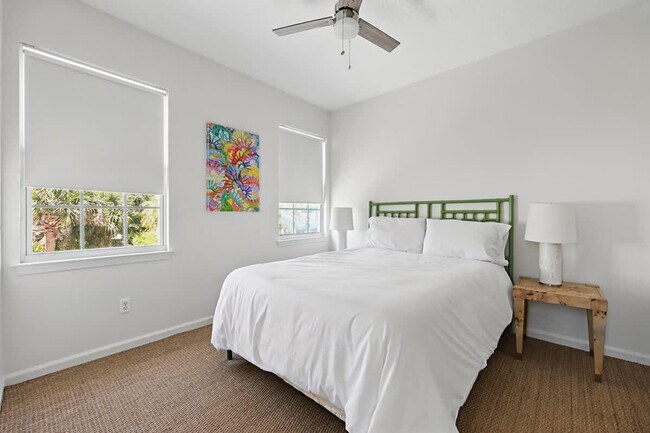 Building Photo - 3976 Ponte Vedra Blvd