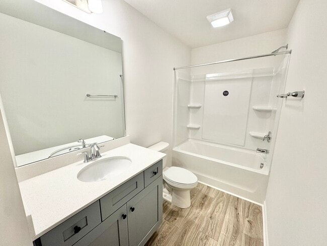 Building Photo - BRAND NEW 3bd/2.5 BATH HOME- Kensington Co...