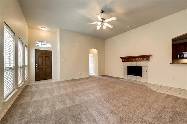 Building Photo - 9248 Park Garden Dr