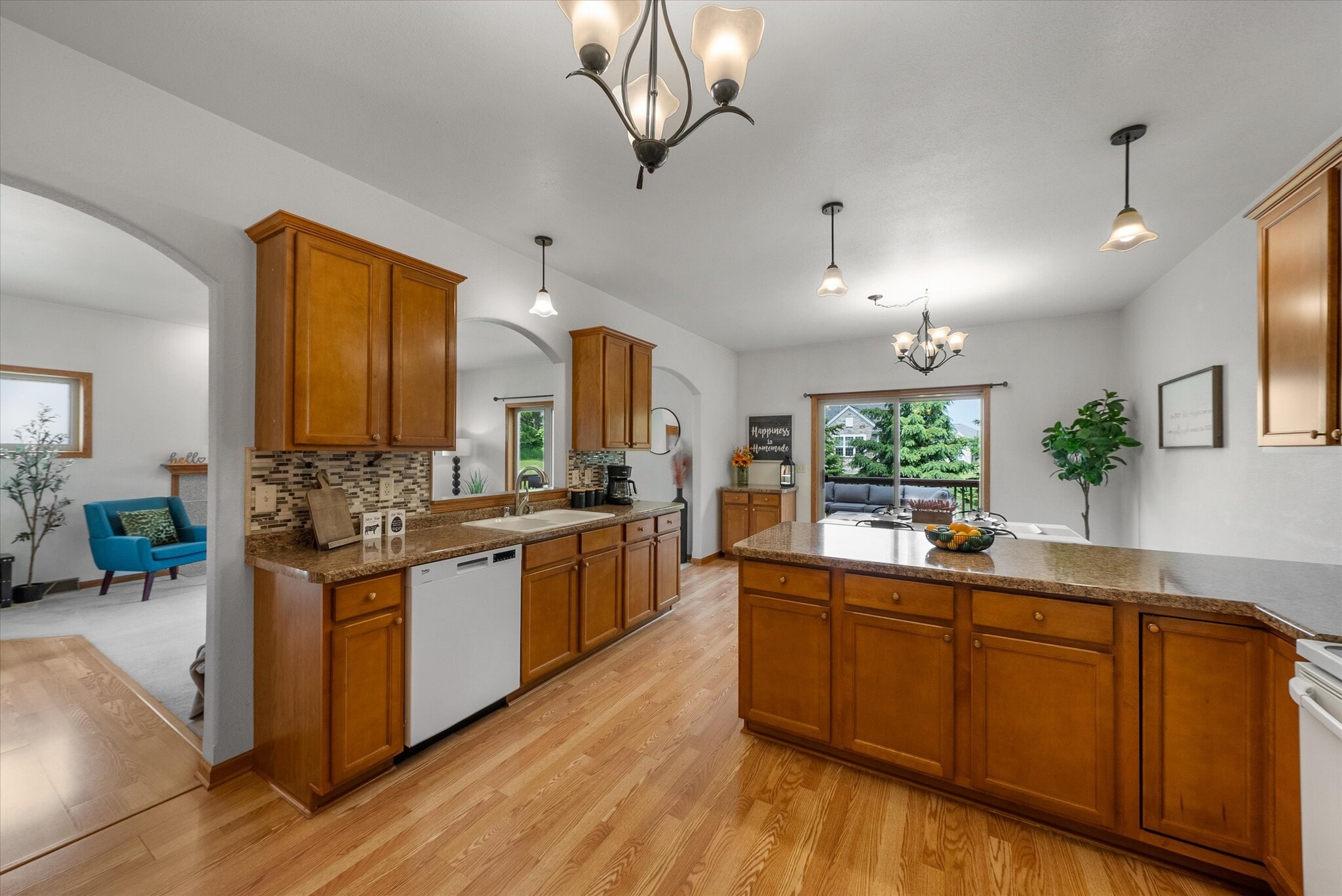 All kitchen appliances for your convenience - 407 Century Oak Dr