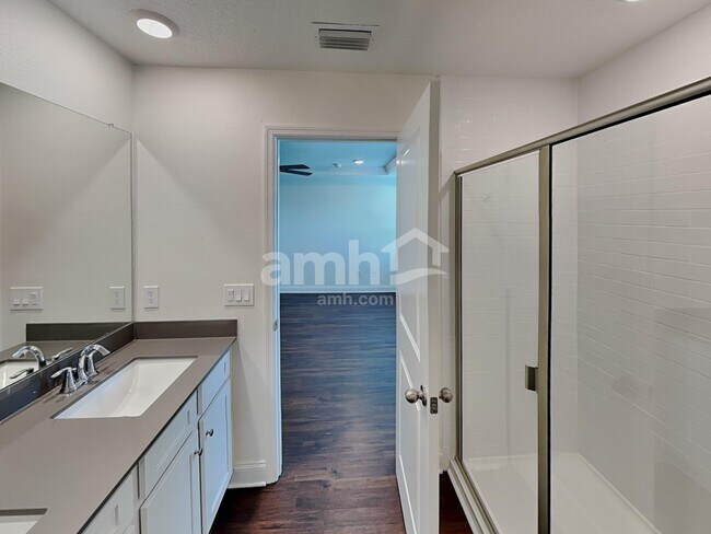 Building Photo - 2563 Sunrise Lndg Lp