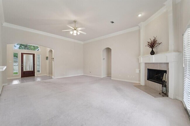Building Photo - 11806 Regency Forest Dr