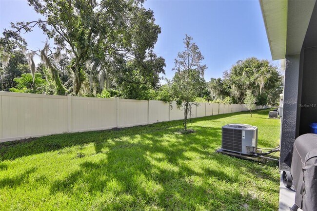 Building Photo - 3225 Pleasant Willow Ct